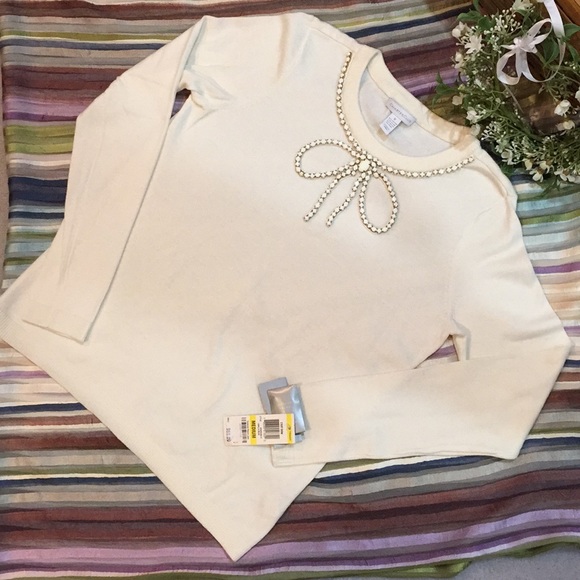 Charter Club Sweaters - 🎁 light weight sweater tied in a gift bow